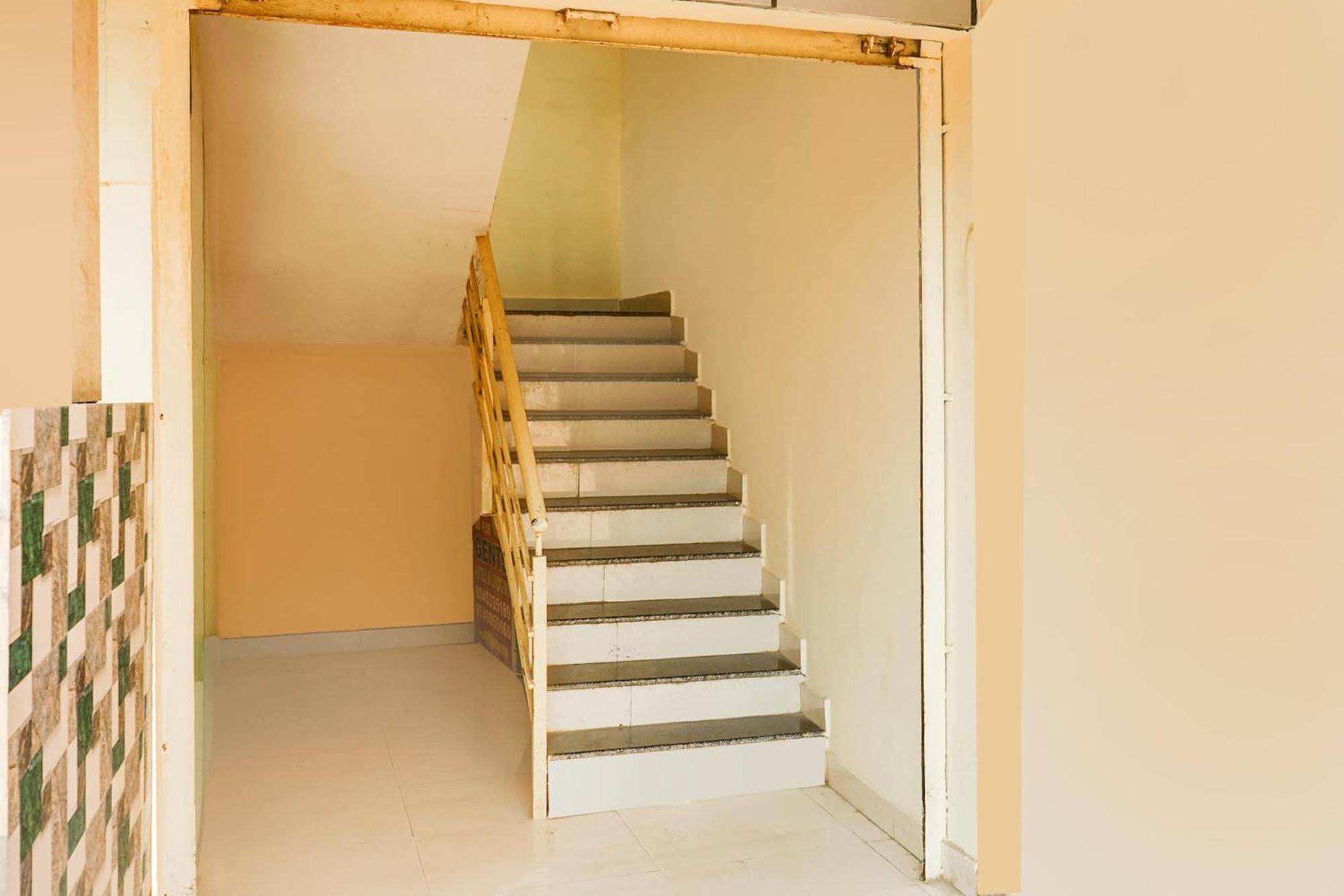 Super Townhouse Marathahalli Near Klm Fashion Mall Bangalore Exterior photo